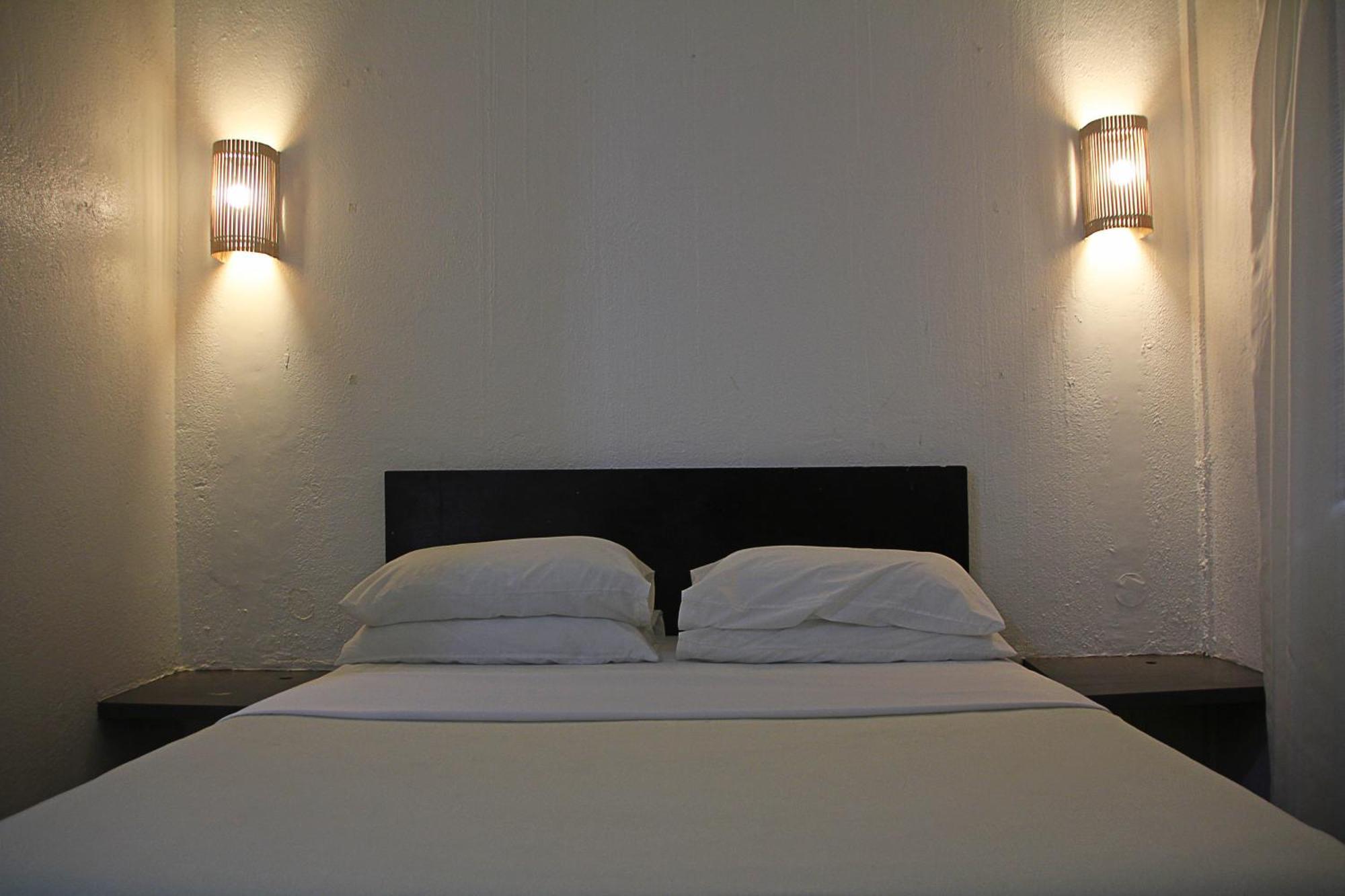 Lazy Dog Bed&Breakfast Balabag  Eksteriør bilde