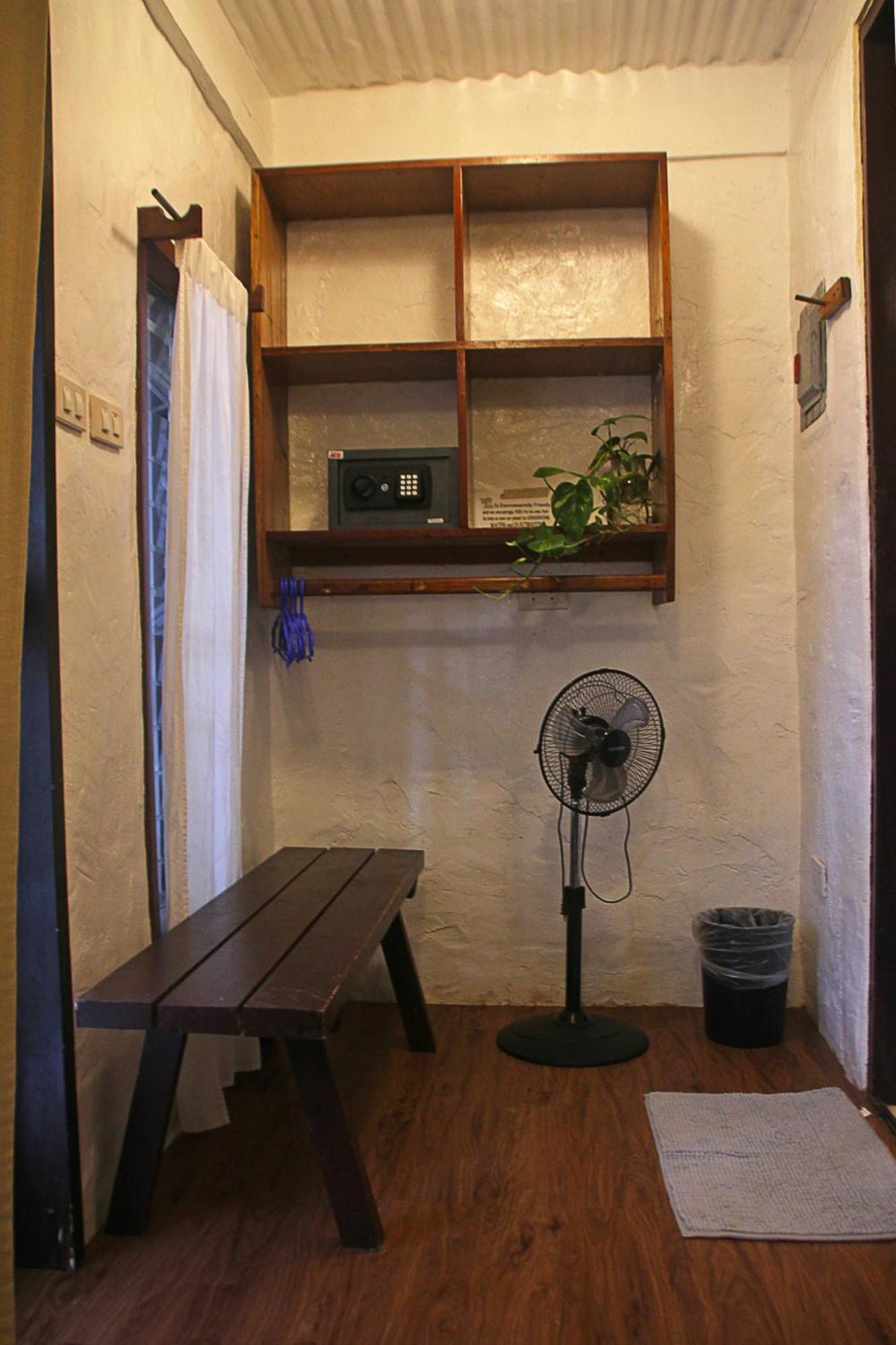 Lazy Dog Bed&Breakfast Balabag  Eksteriør bilde