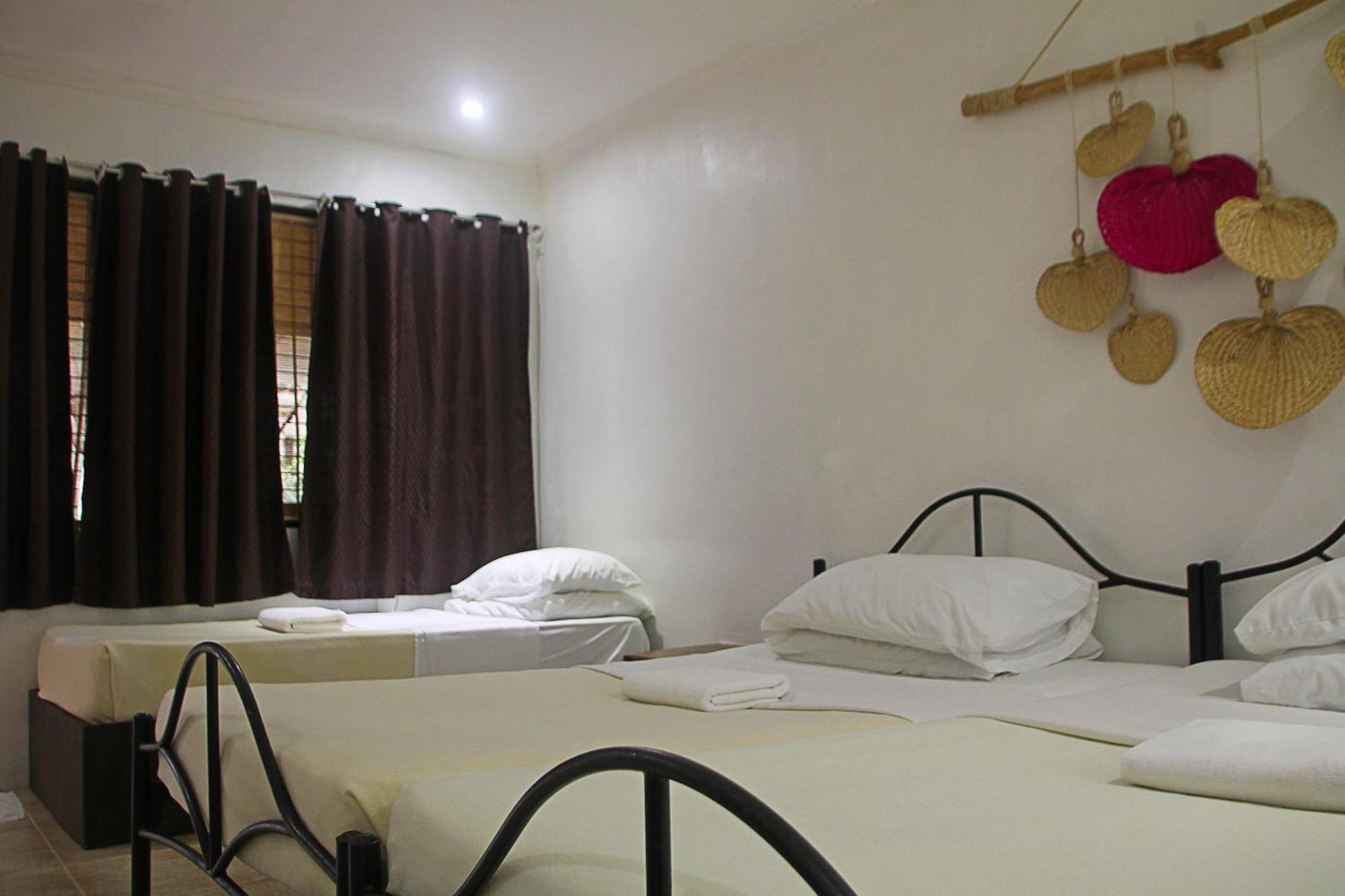 Lazy Dog Bed&Breakfast Balabag  Eksteriør bilde